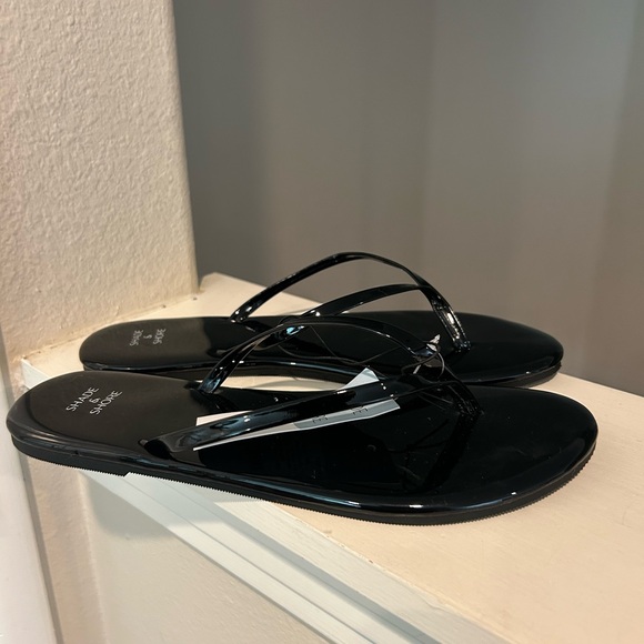 Women's Cali Flip Flop Sandals - Shade & Shore™ Size 10 Gloss Black - Picture 2 of 11